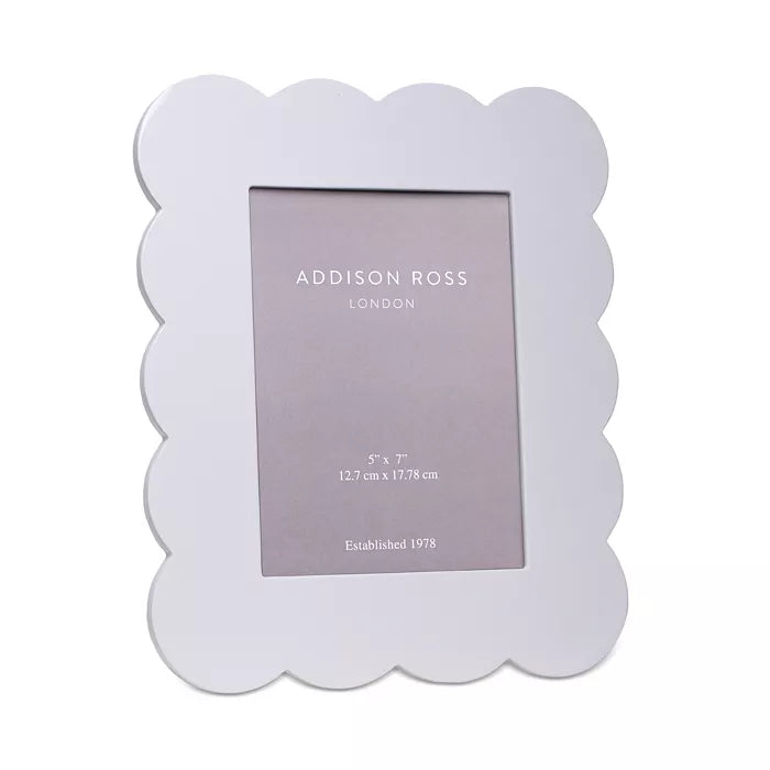 Addison Ross White Lacquer Scallop Frame, 5x7 - Charles Mayer