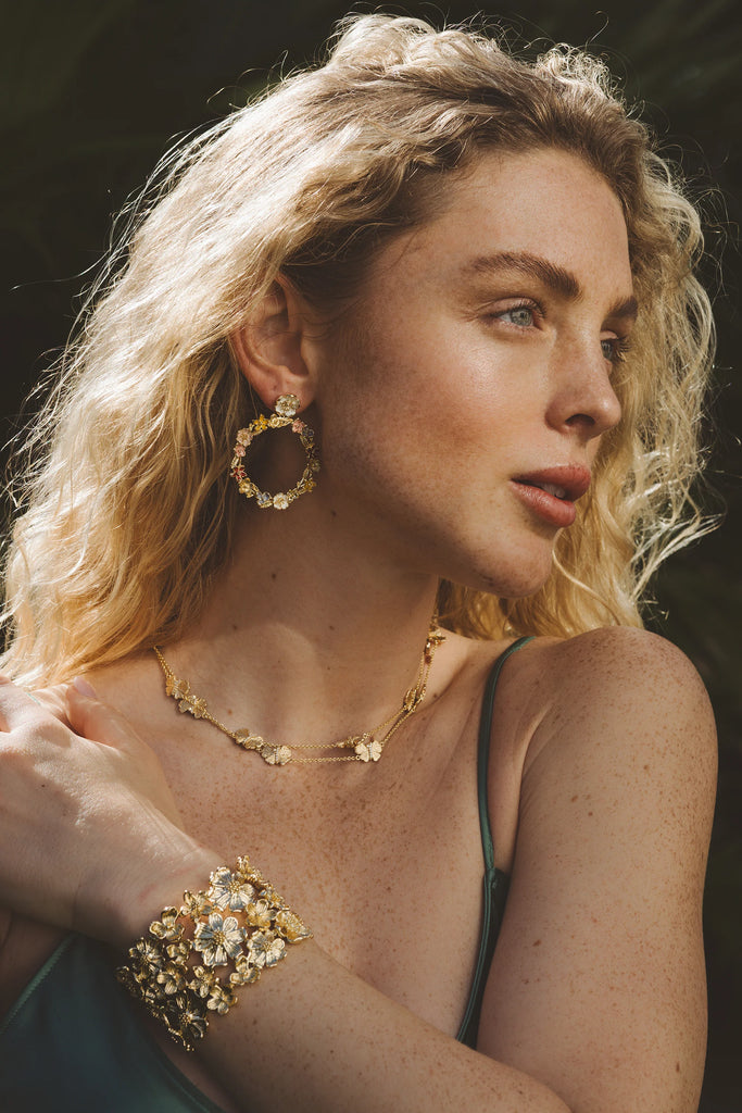 Anabel Aram Wildflowers Wide Gold Cuff - Charles Mayer