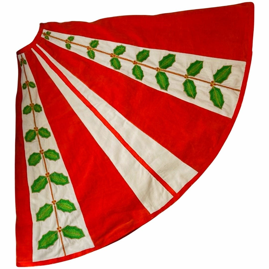 Jinglenog Noelle Tree Skirt - Charles Mayer