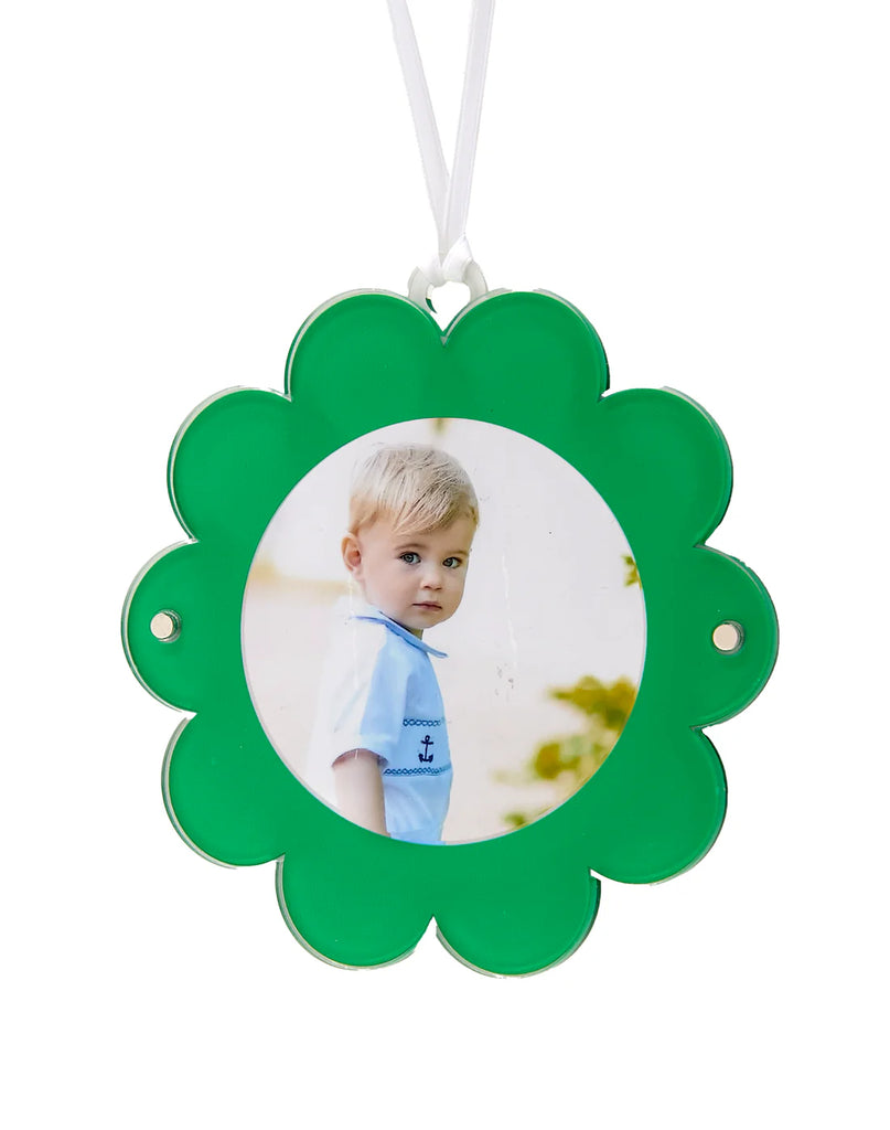 Tara Wilson Daisy Ornament - Charles Mayer