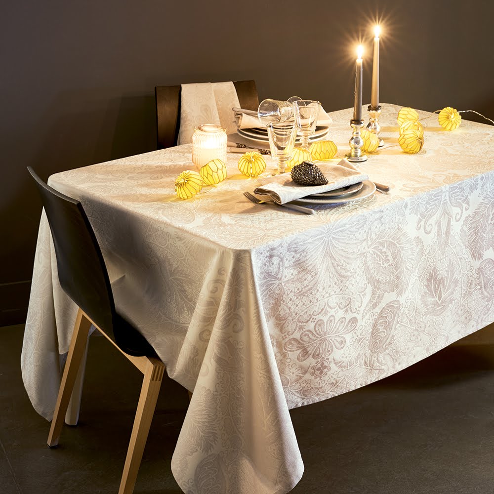 Garnier Thiebaut Mille Isaphire Parchemin Tablecloth, 69*69,Coated - Charles Mayer