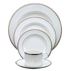 Pickard China Ultra White Bread & Butter Plate, Cobalt/Platinum Edge - Charles Mayer